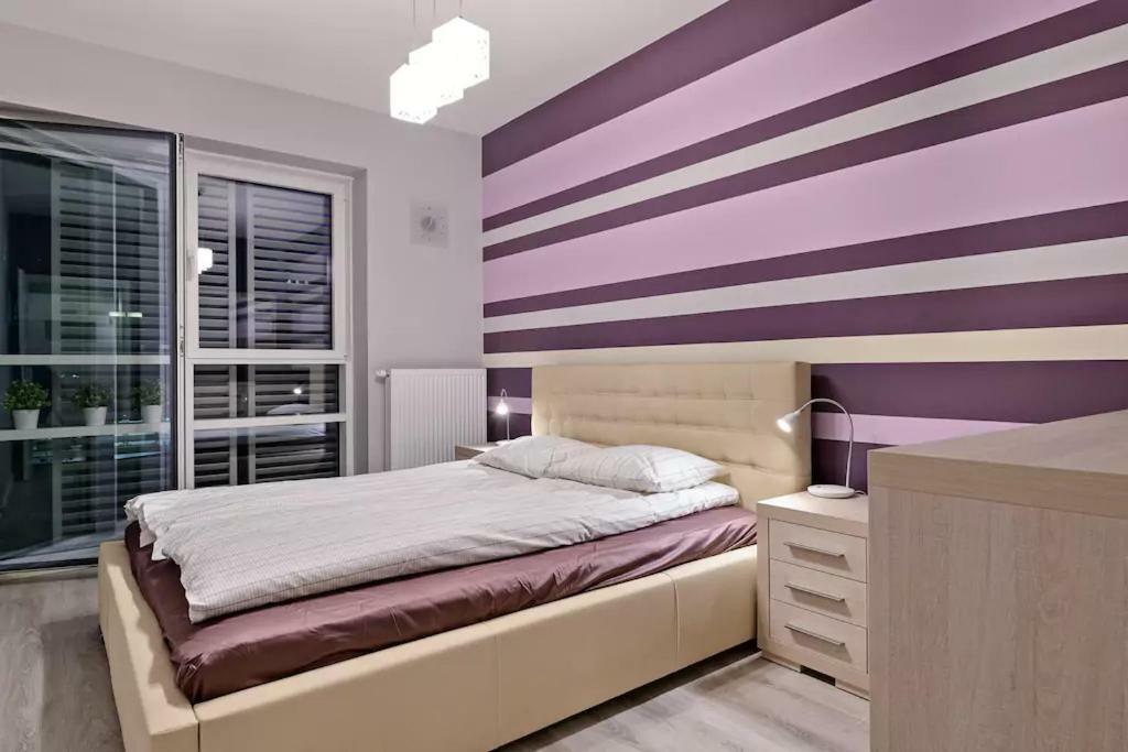 Strict Center Towarowa Apartman Poznań Kültér fotó
