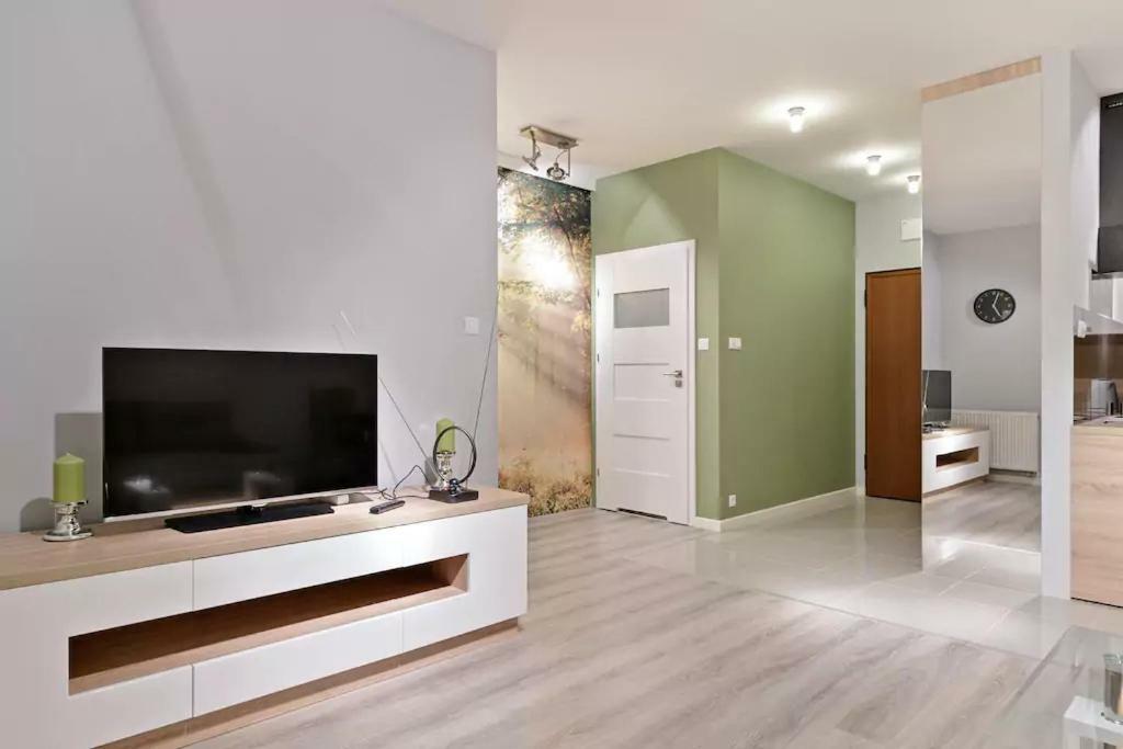 Strict Center Towarowa Apartman Poznań Kültér fotó